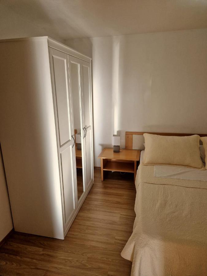 Apartment Misic Rtina Exteriör bild