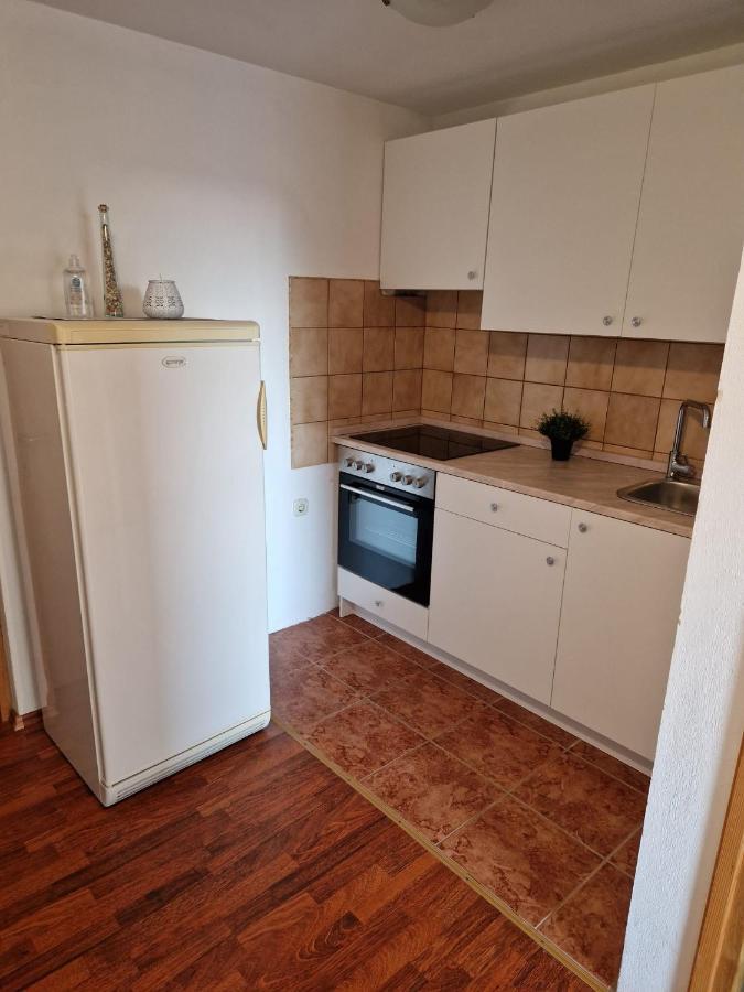 Apartment Misic Rtina Exteriör bild